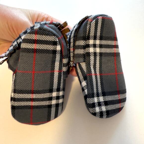 First Steps Baby Fringe Moccasin Shoe Set In Plaid Brown Size 6-12 Months - Picture 6 of 12